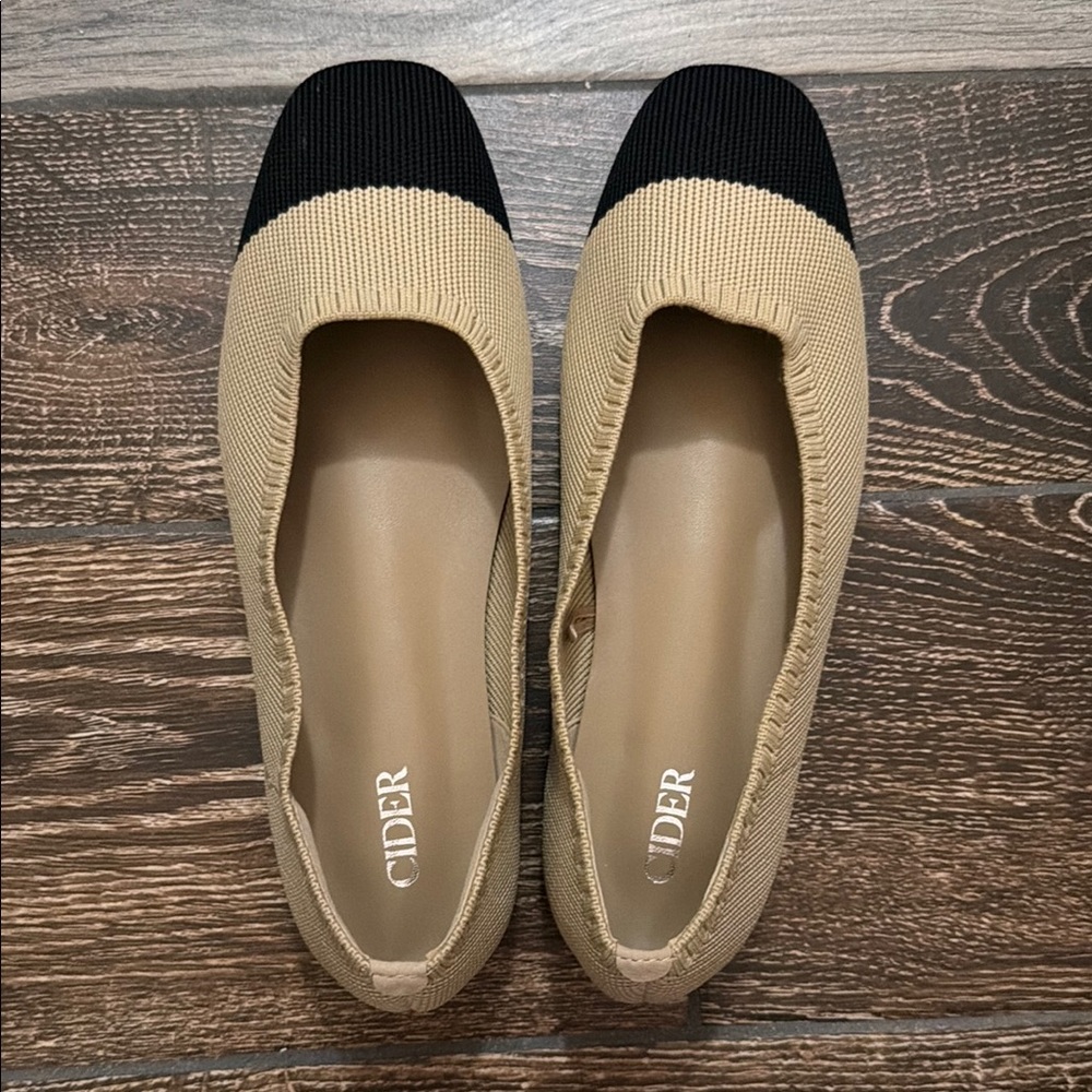 Cider Beige Knit Flats with Black Toe
